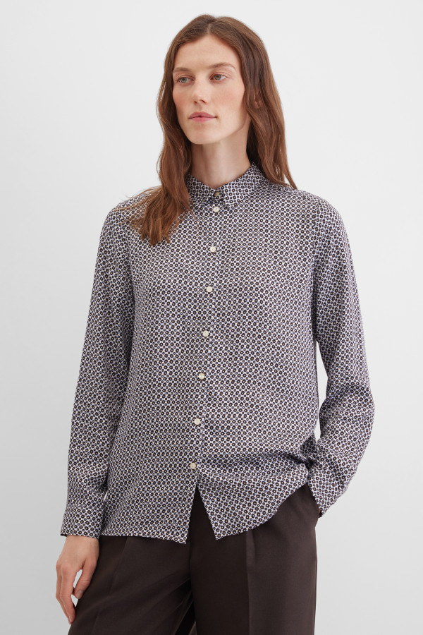 Блузка с длинным рукавом