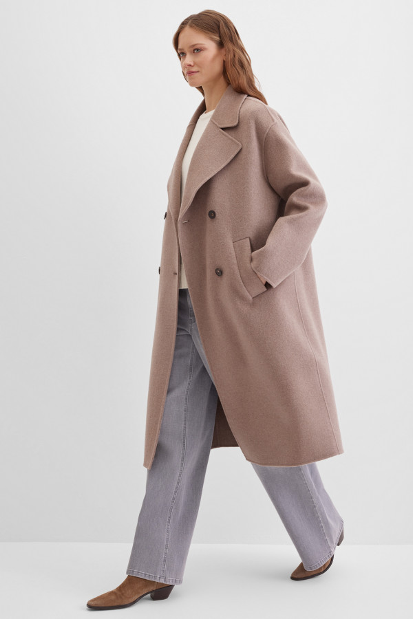 Пальто из шерсти