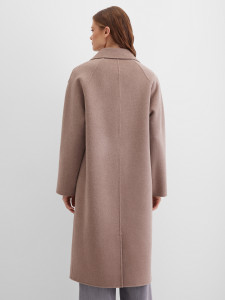 Пальто из шерсти