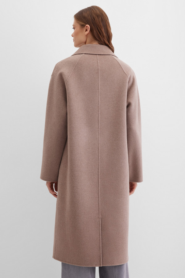 Пальто из шерсти