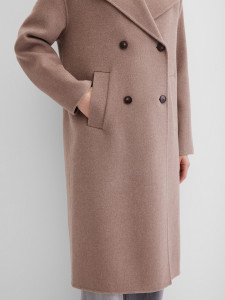 Пальто из шерсти