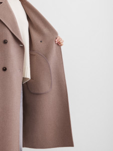 Пальто из шерсти