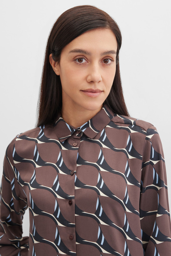 Блузка с длинным рукавом