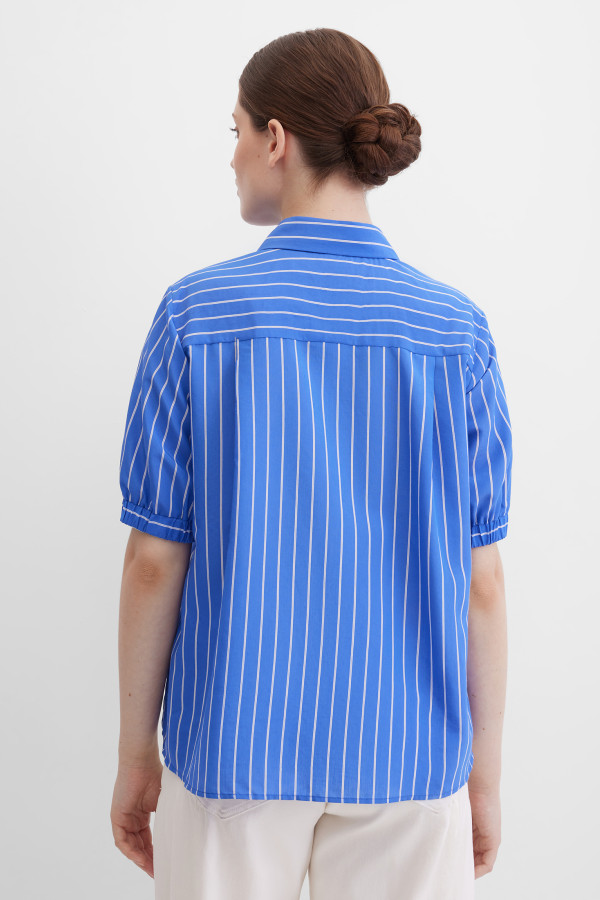 Блузка с коротким рукавом