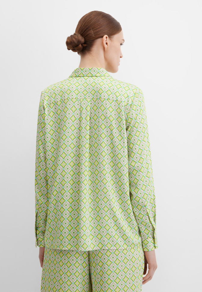 Блузка с геометричным принтом