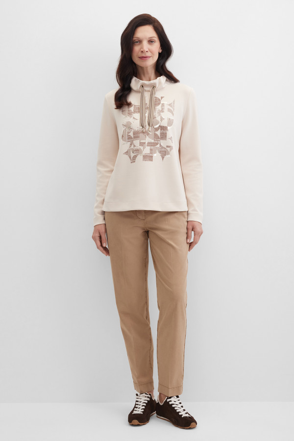 Свитшот свободного кроя