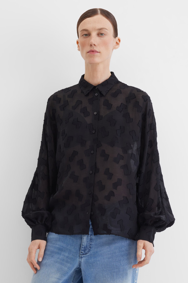 Блузка с длинным рукавом