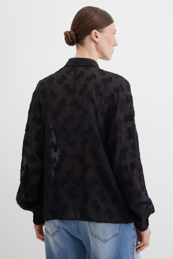 Блузка с длинным рукавом