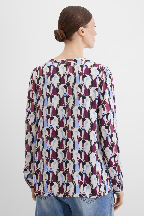 Блузка с длинным рукавом