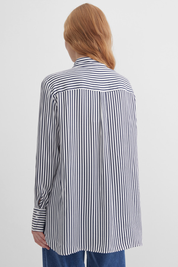 Блузка свободная