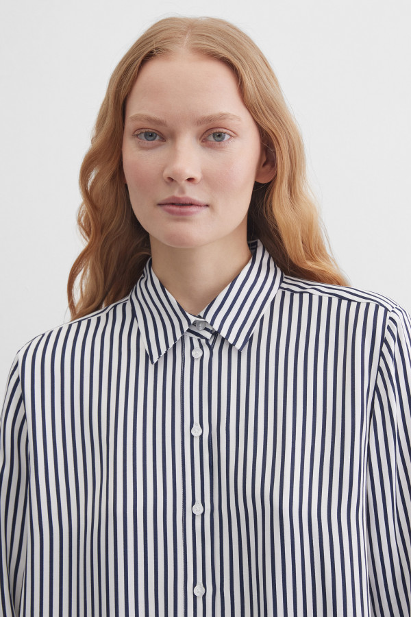 Блузка свободная