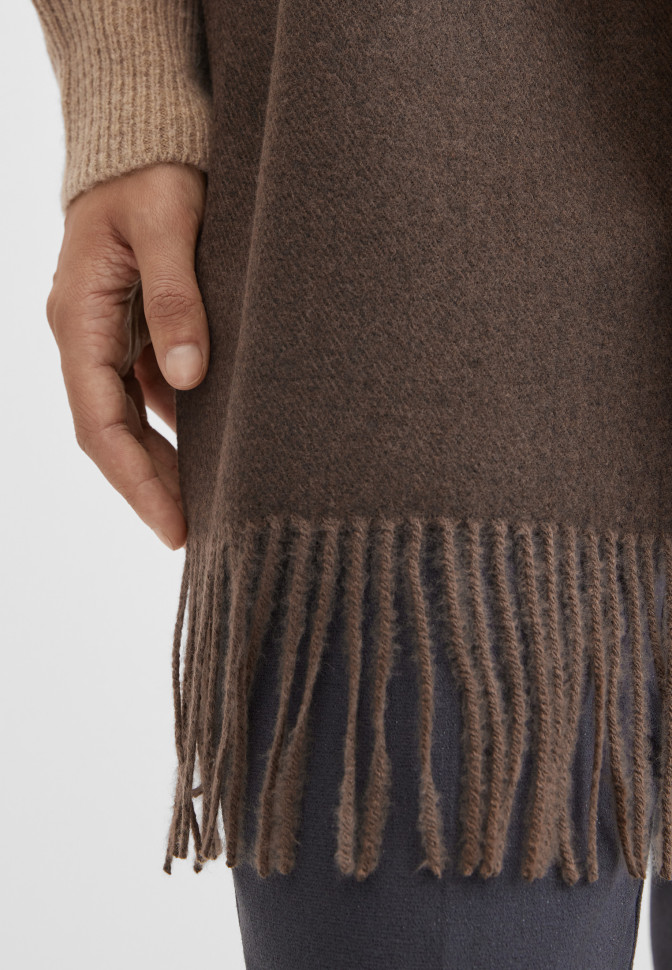 Шарф из шерсти с вискозой