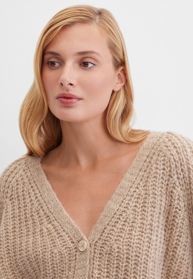 Кардиган крупной вязки