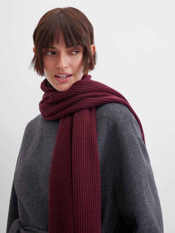 Шарф вязаный