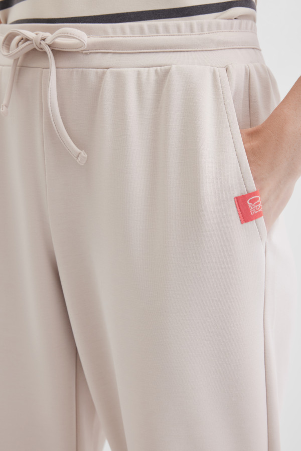 Джоггеры с подворотами