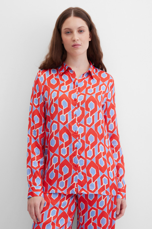 Блузка с длинным рукавом