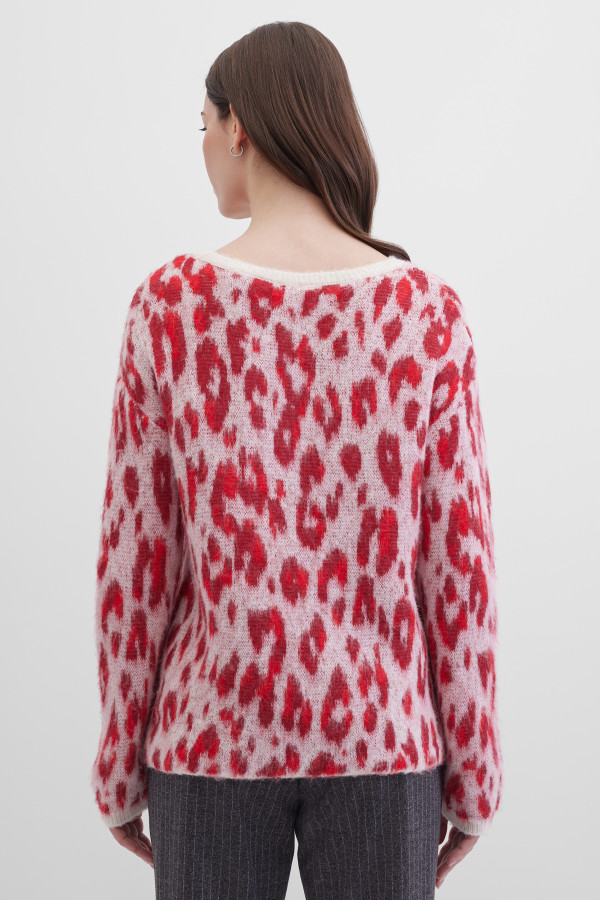 Джемпер с леопардовым принтом