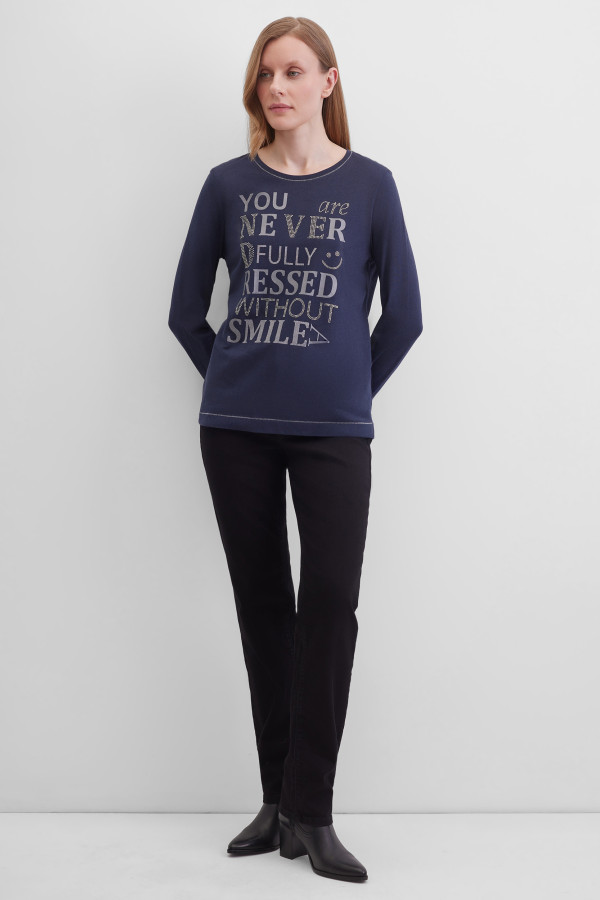 Лонгслив с надписью