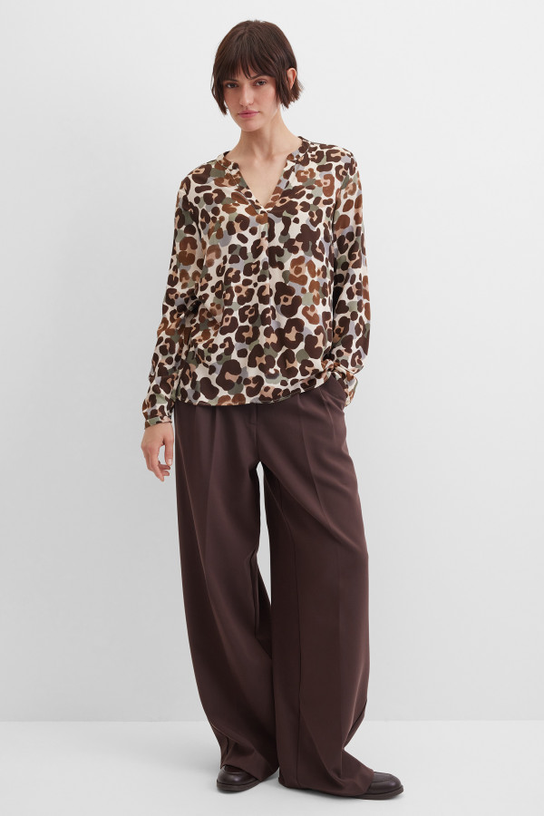 Блузка прямого кроя