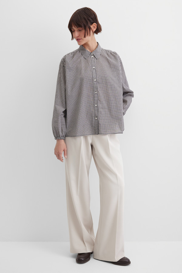 Блузка в клетку