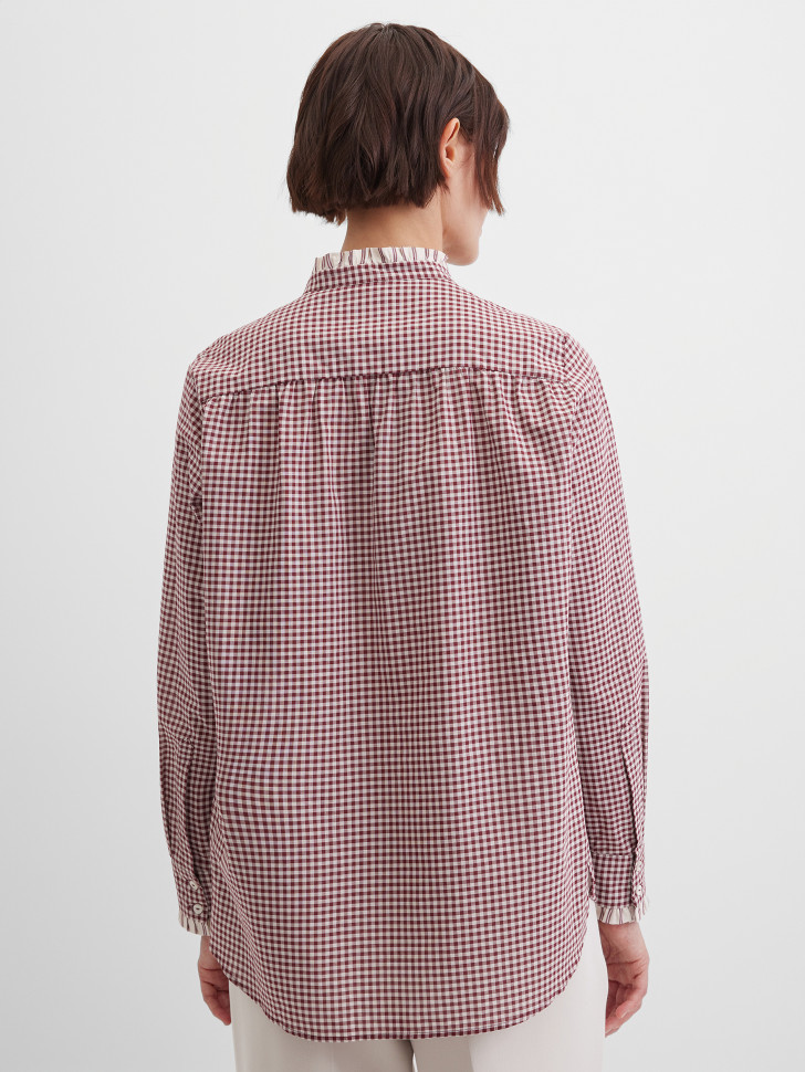 Блузка в клетку