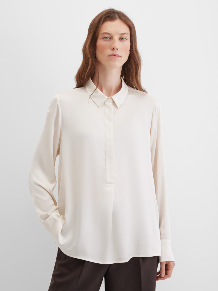 Блузка с длинным рукавом