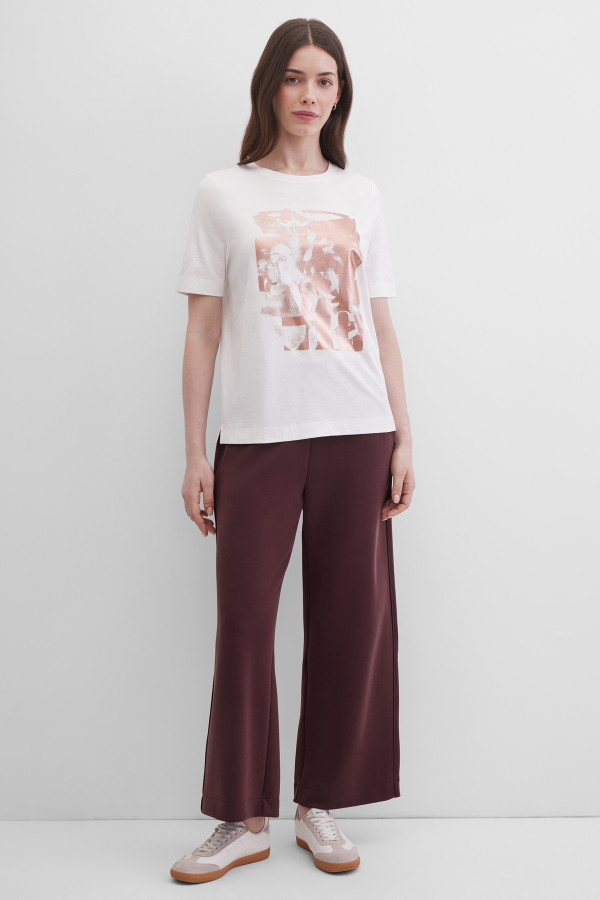 Лонгслив с абстрактным принтом