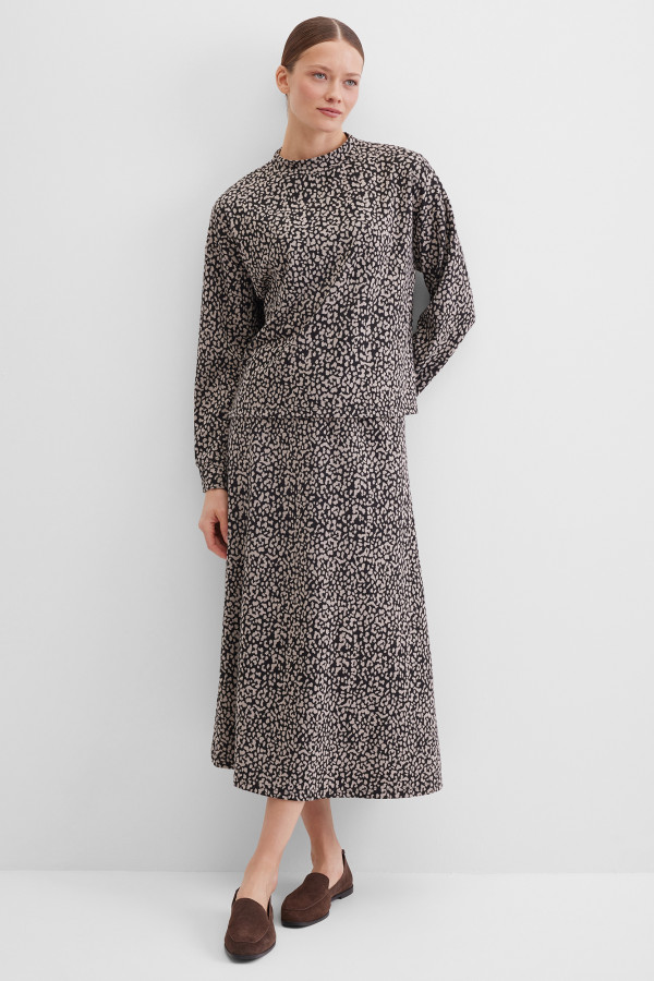 Джемпер с леопардовым принтом