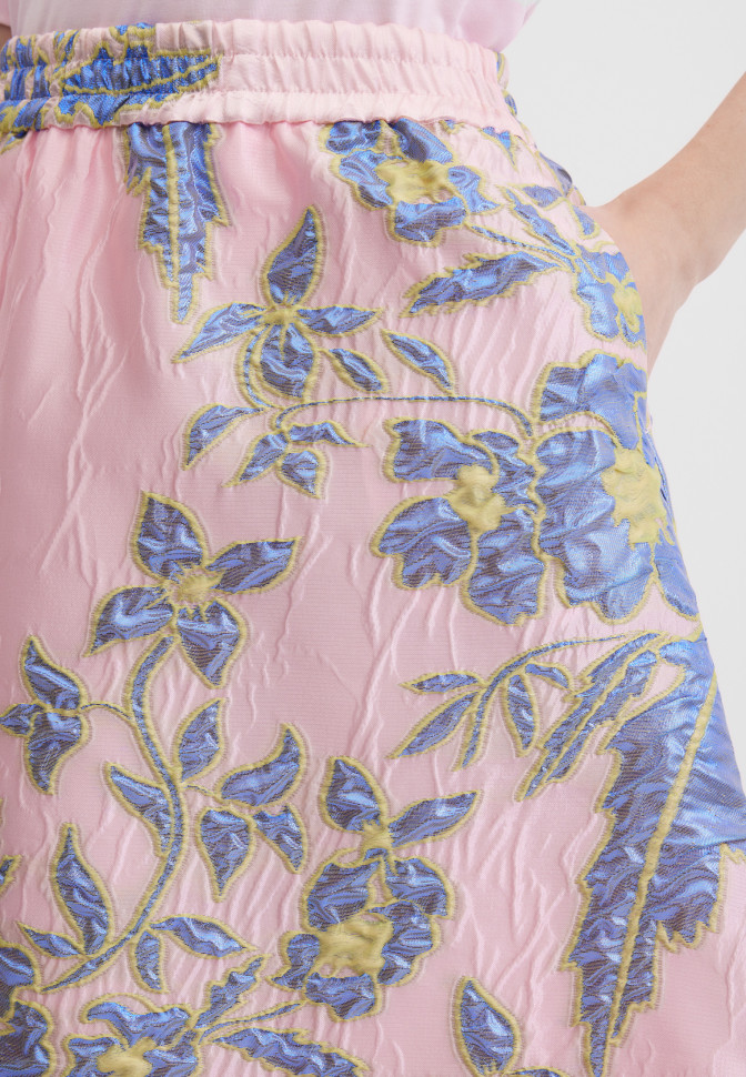 Юбка с рельефным цветочным рисунком