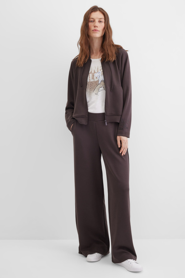 Толстовка с капюшоном