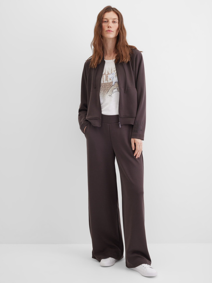 Толстовка с капюшоном