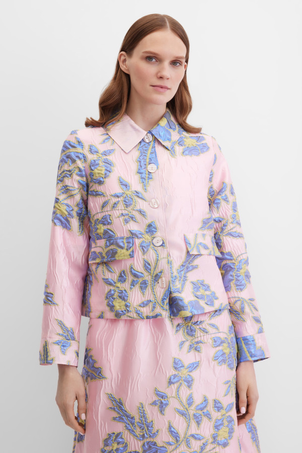 Жакет с рельефным цветочным рисунком