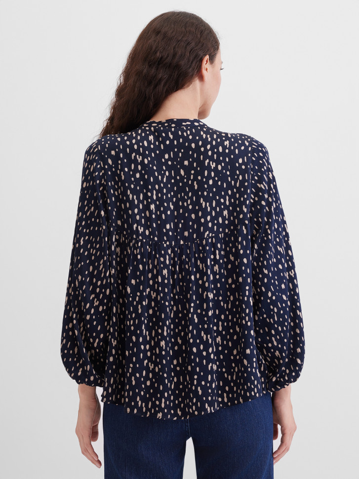 Блузка в горошек