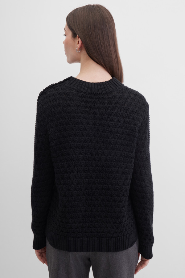 Свитер с воротником-стойкой, геометрический узор