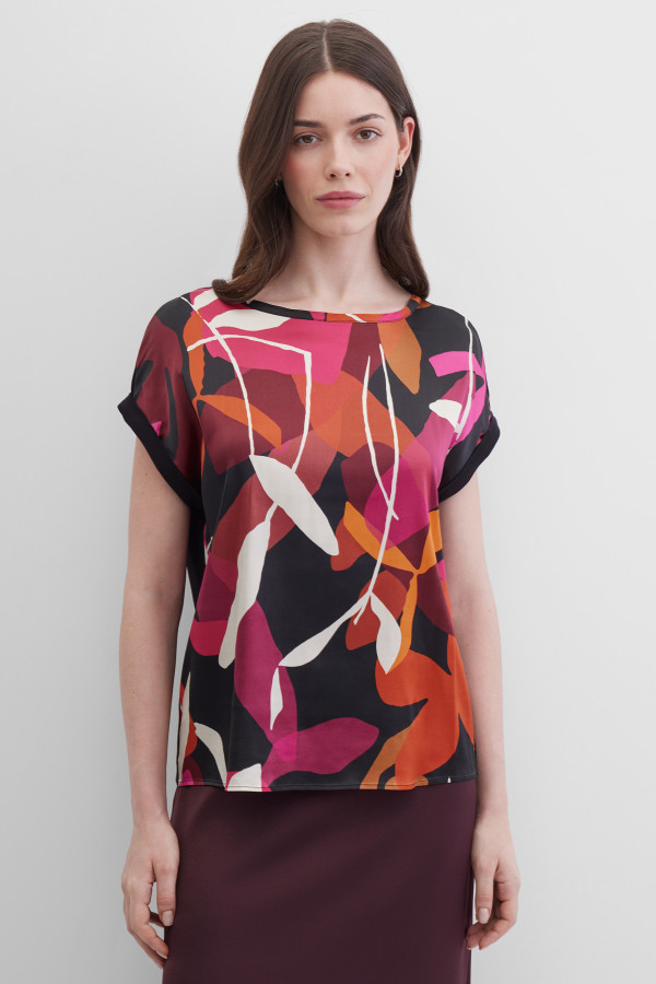 Футболка с графическим принтом