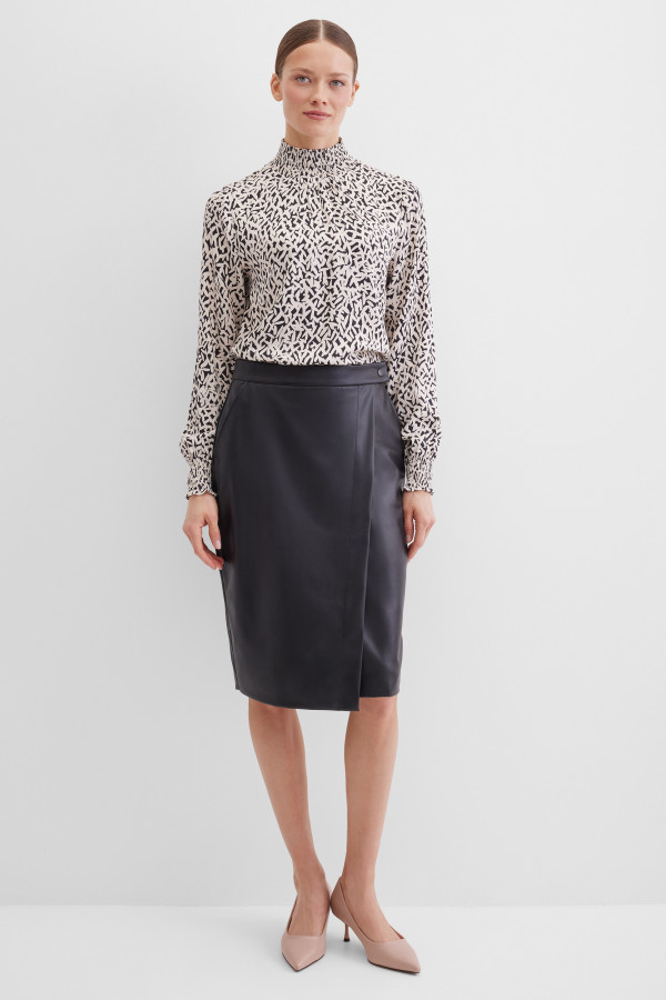 Блуза свободного кроя