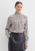 Блуза свободного кроя