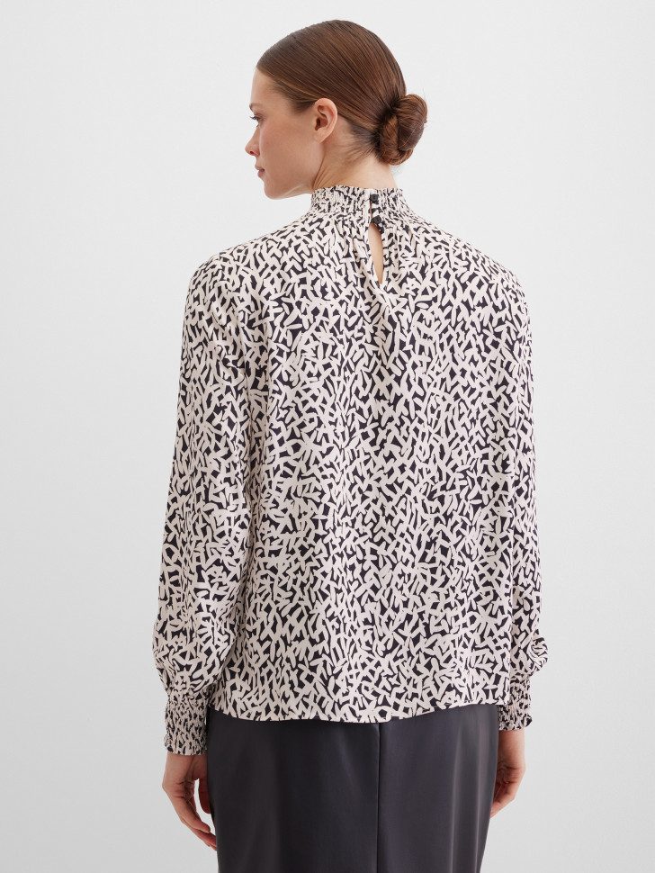 Блуза свободного кроя