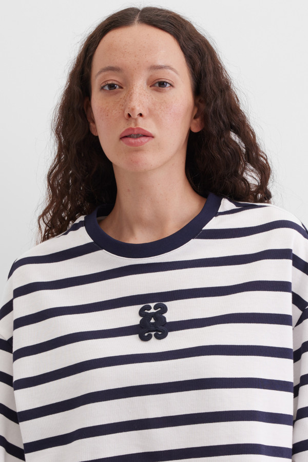 Футболка укороченная