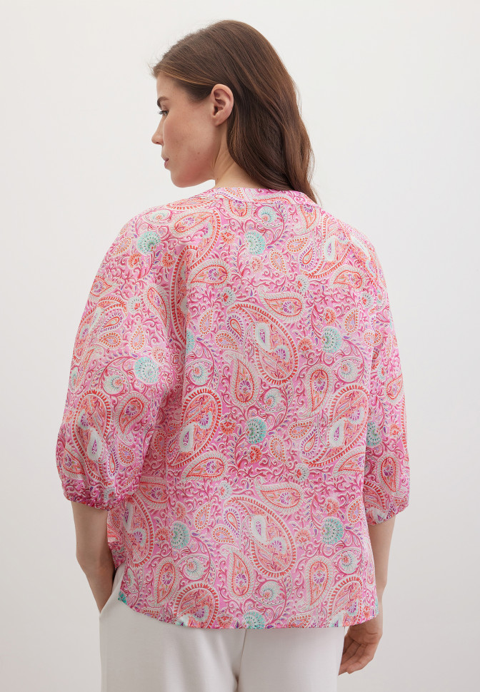 Блузка с принтом пейсоли