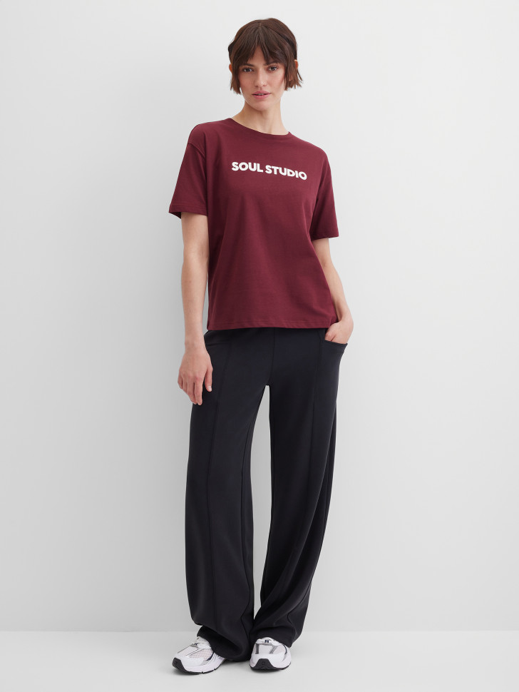 Футболка с надписью