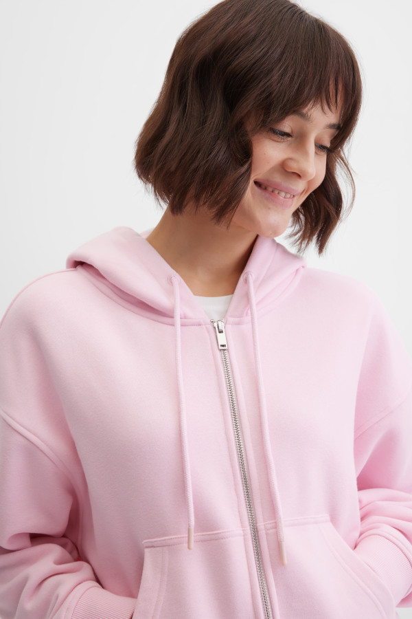 Толстовка с капюшоном