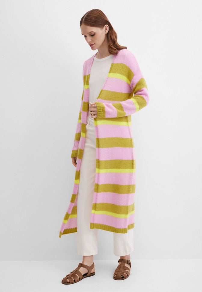 Кардиган вязаный