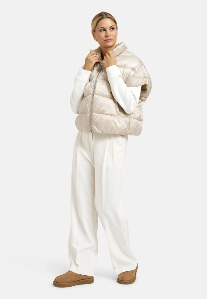 Жилет стеганый на молнии