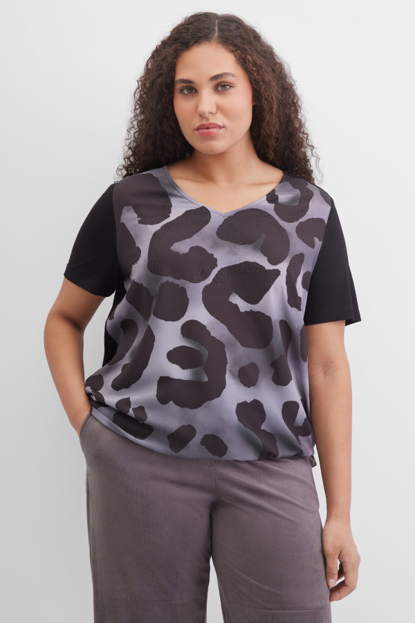 Футболка с принтом