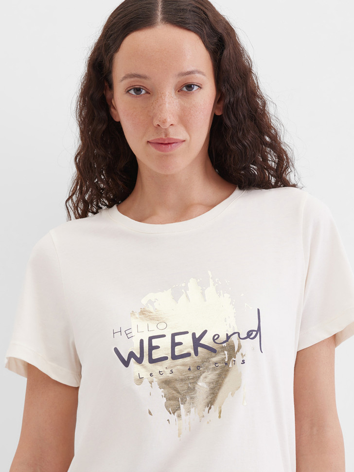 Футболка с принтом