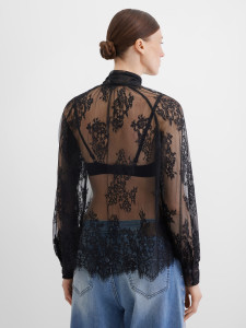 Блузка с длинным рукавом