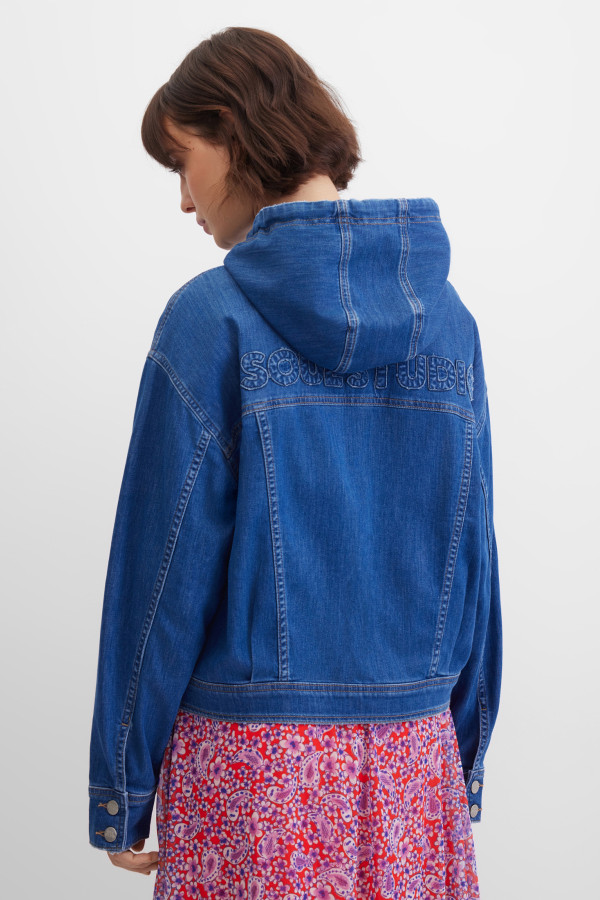 Куртка джинсовая с капюшоном