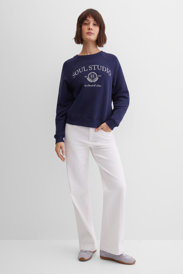 Свитшот укороченный