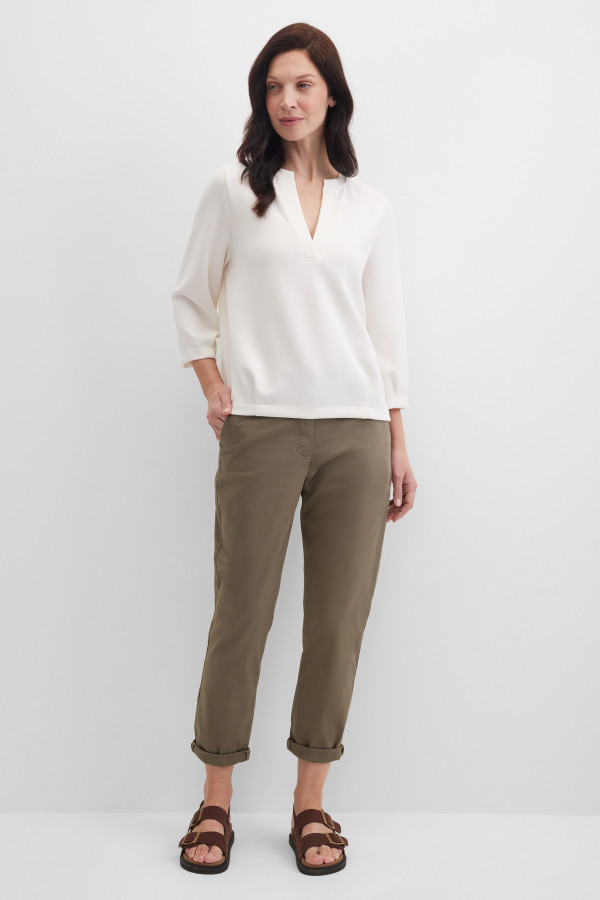 Брюки чинос зауженные